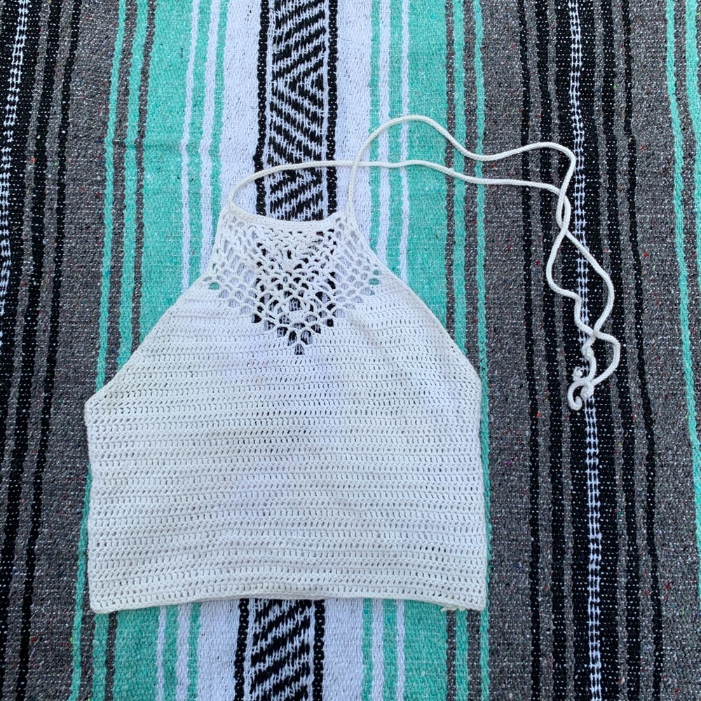 🌺 P.S. Erin Wasson White Crochet Crop Top 🌺